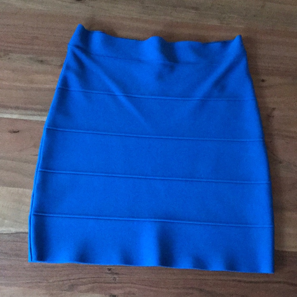 BCBG blue Skirt